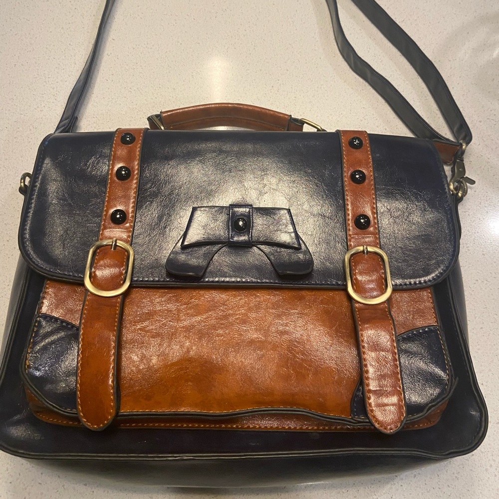 Leather bag